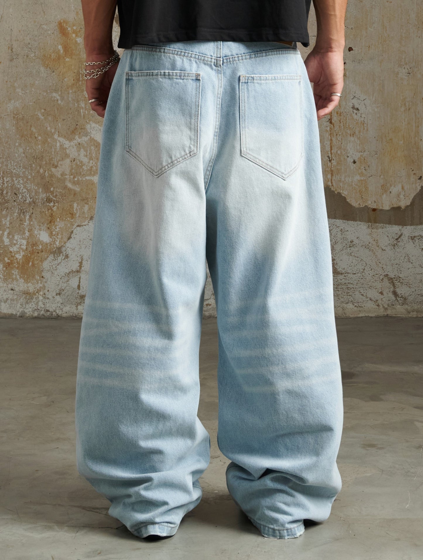 ERG22 - "FNOS" WASHED JEANS - LIGHT BLUE