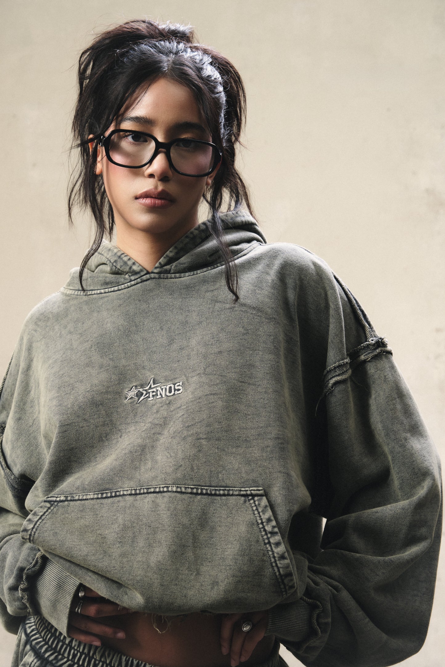 HDW2 - FNOS RÉVOLTE WASHED HOODIE - WASHED OLIVE