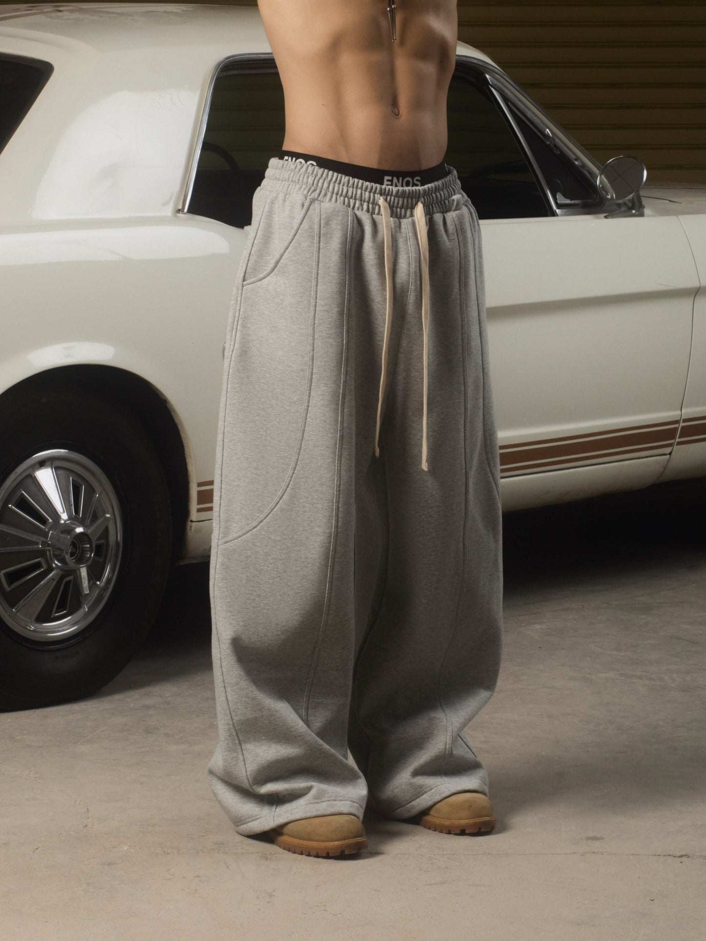 JGN7 - "BALANCE" SWEAT PANTS - GREY