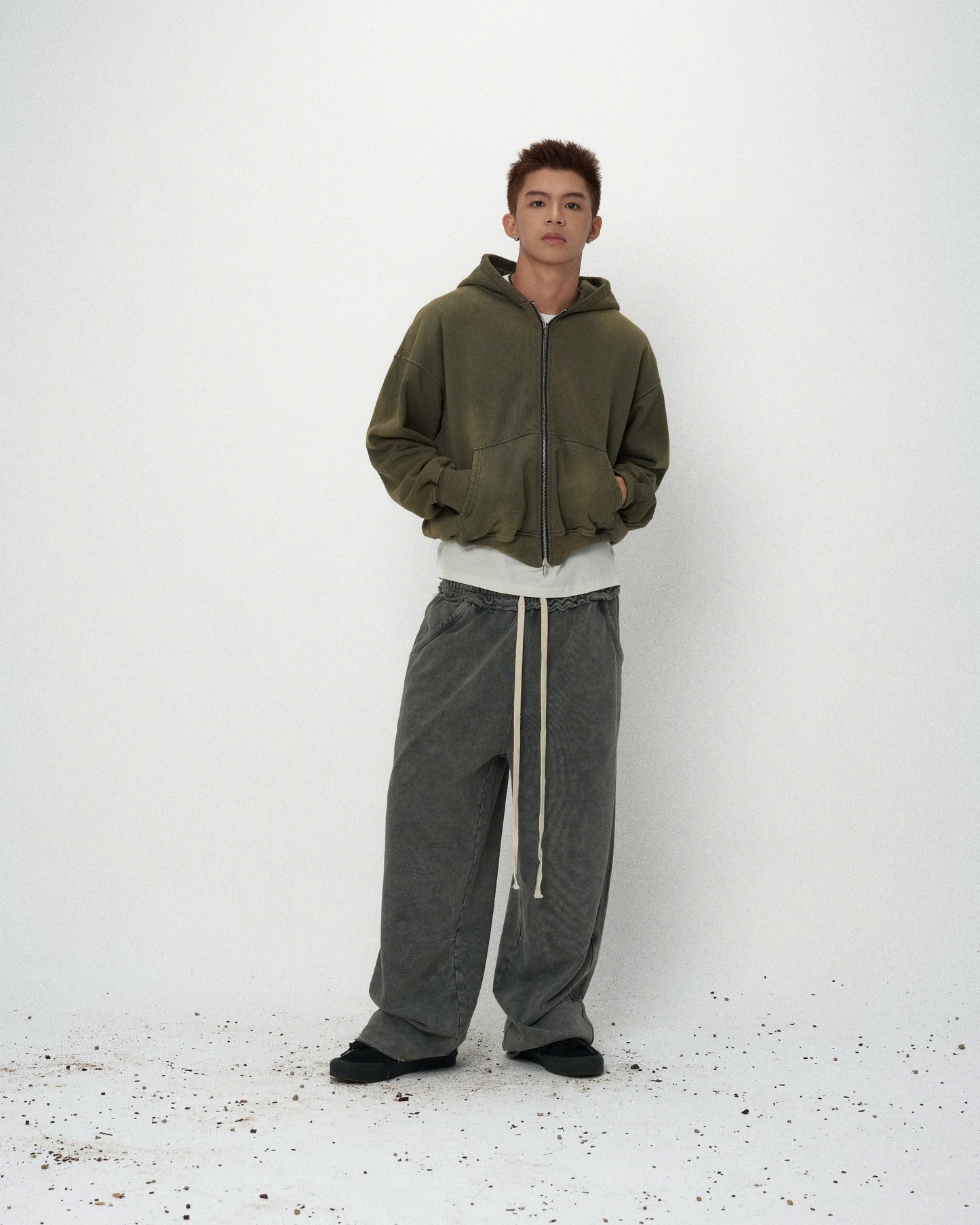JGW2 - 'INTROVERSE' WASHED PANTS - GREY